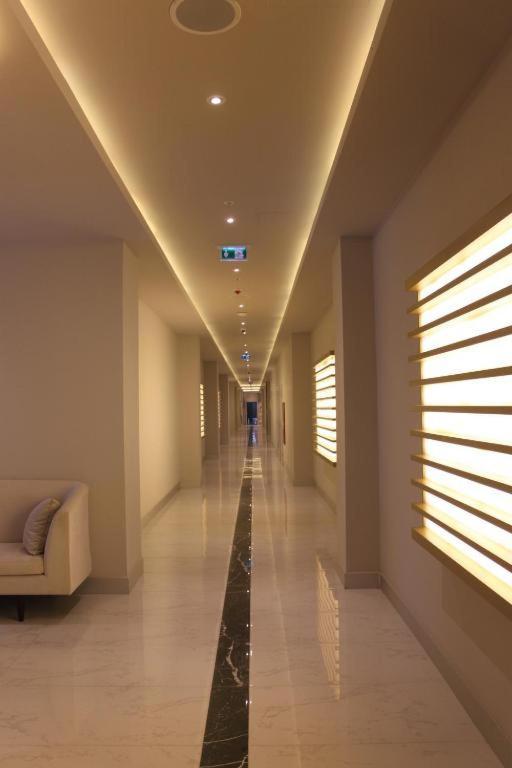 Orbit City Batumi Hotel Kültér fotó